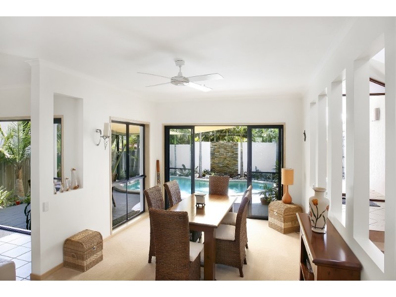 36 Driftwood Drive, Castaways Beach QLD 4567