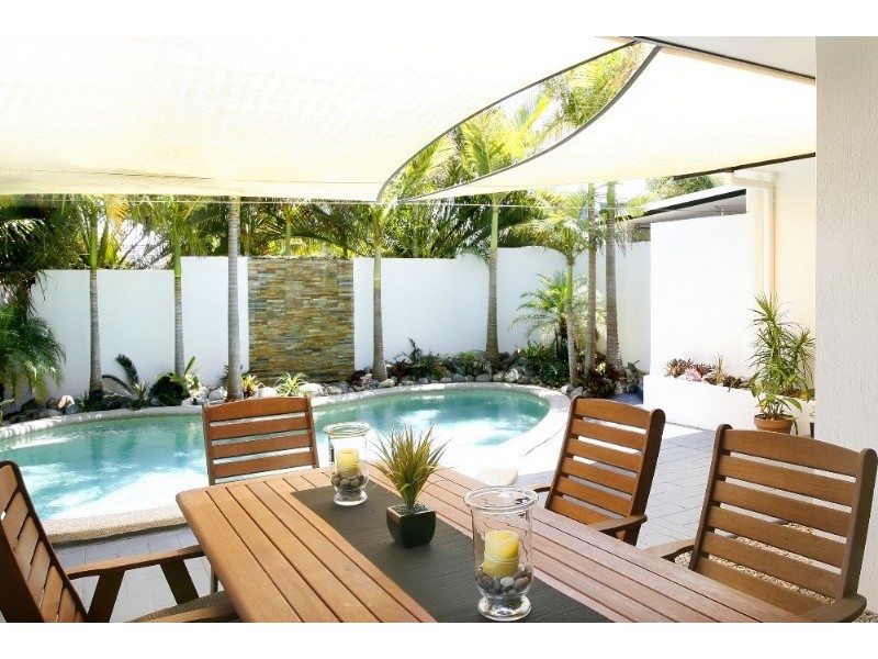 36 Driftwood Drive, Castaways Beach QLD 4567