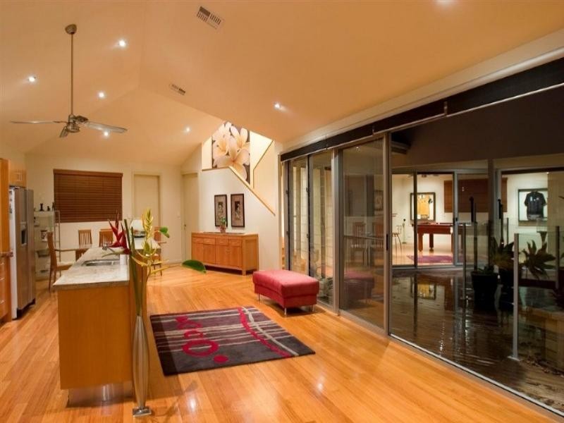 6 Compass Place, Sunrise Beach QLD 4567