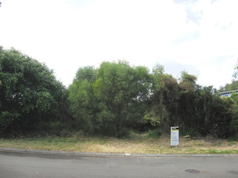 6 Captains Court, Sunrise Beach QLD 4567