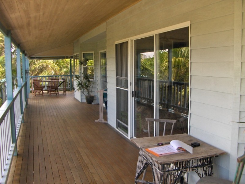 23 Orealla Crescent, Sunrise Beach QLD 4567