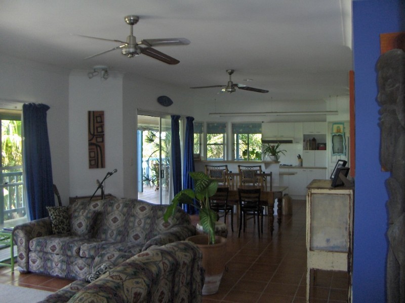 23 Orealla Crescent, Sunrise Beach QLD 4567