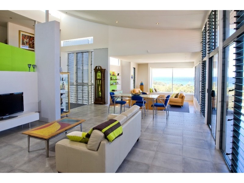 Castaways Beach QLD 4567