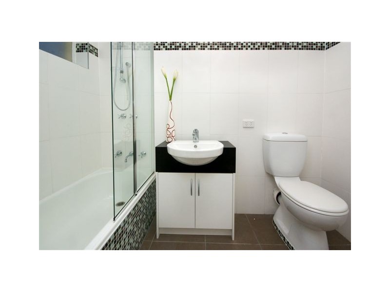 14 Vauxhall Road, Northcote VIC 3070