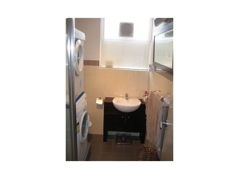 4 Wright Street, Clifton Hill VIC 3068