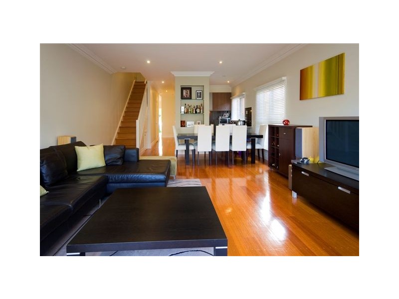 129 Beaconsfield Parade, Northcote VIC 3070