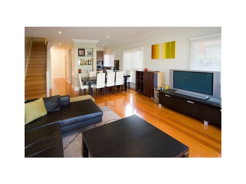 129 Beaconsfield Parade, Northcote VIC 3070