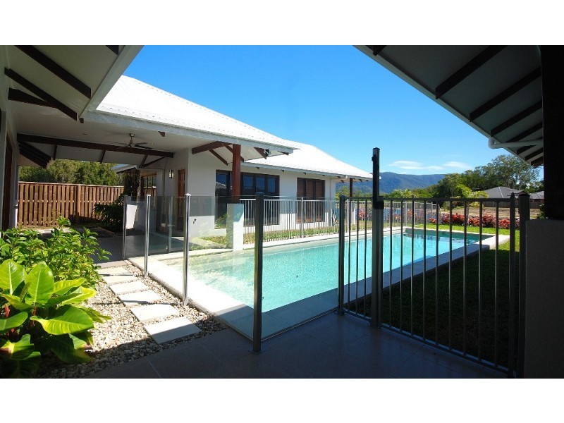 Trinity Beach QLD 4879