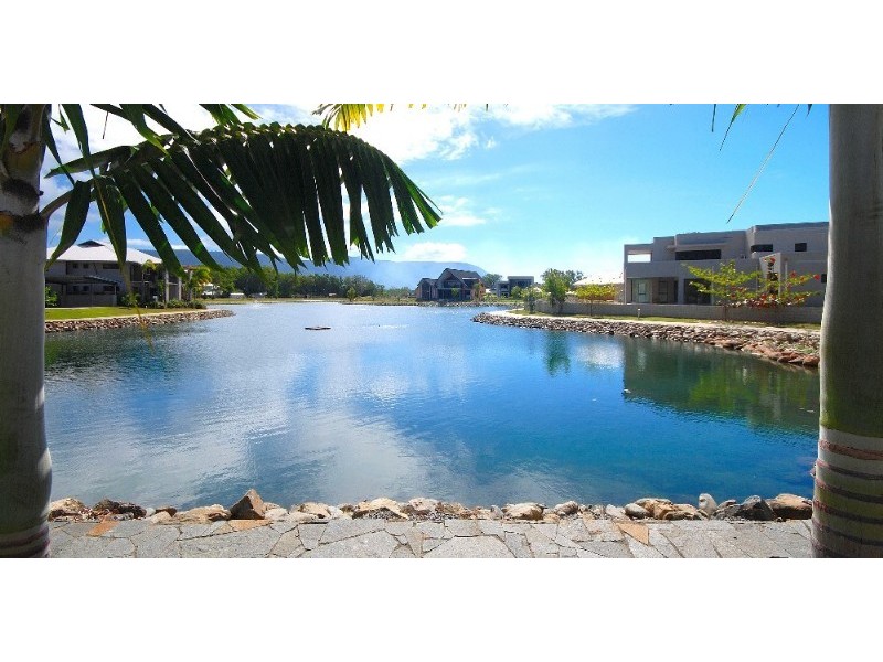 Trinity Beach QLD 4879