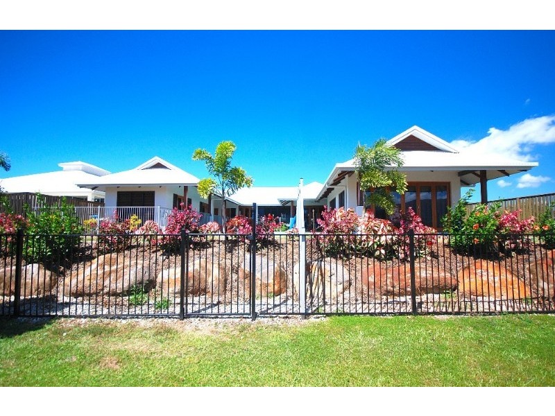 Trinity Beach QLD 4879