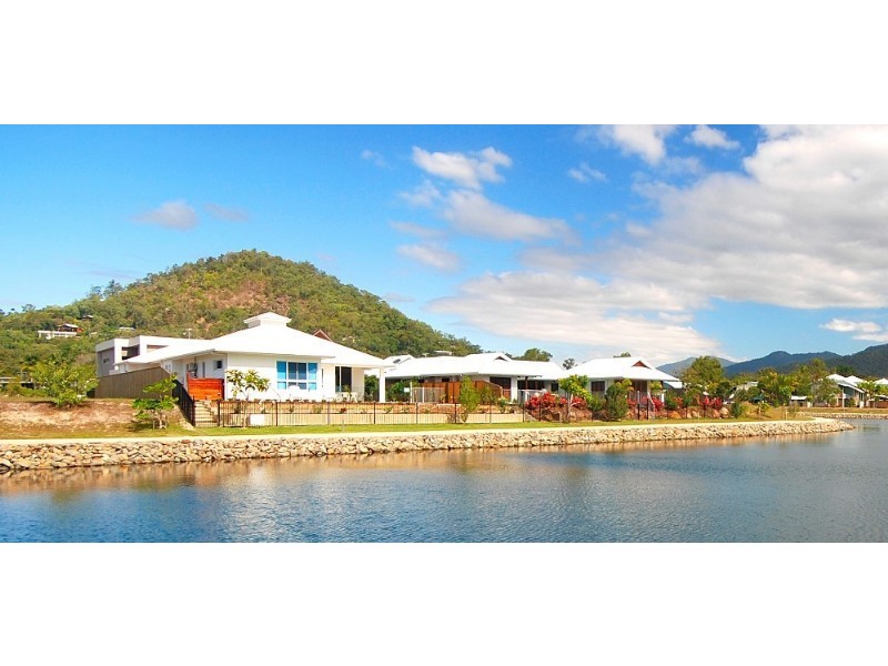 Trinity Beach QLD 4879