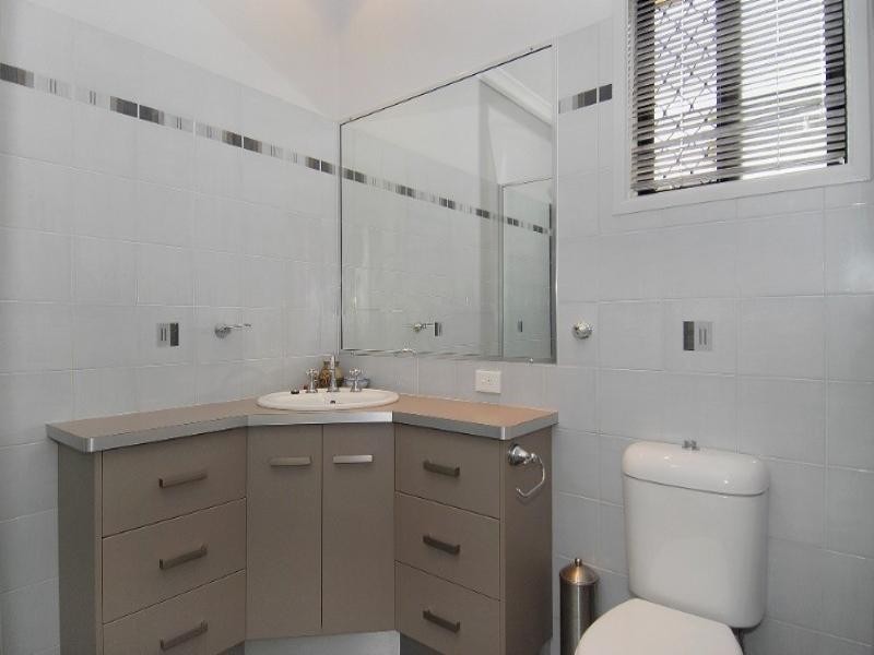 Kewarra Beach QLD 4879