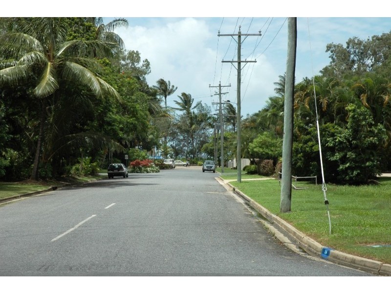 Palm Cove QLD 4879
