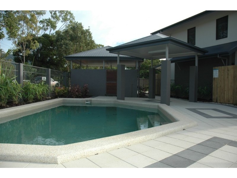 Clifton Beach QLD 4879