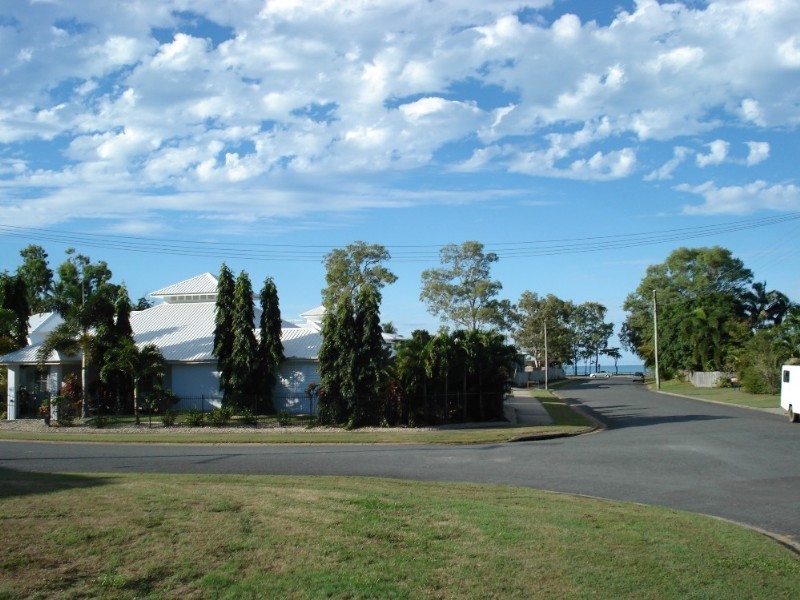 Clifton Beach QLD 4879