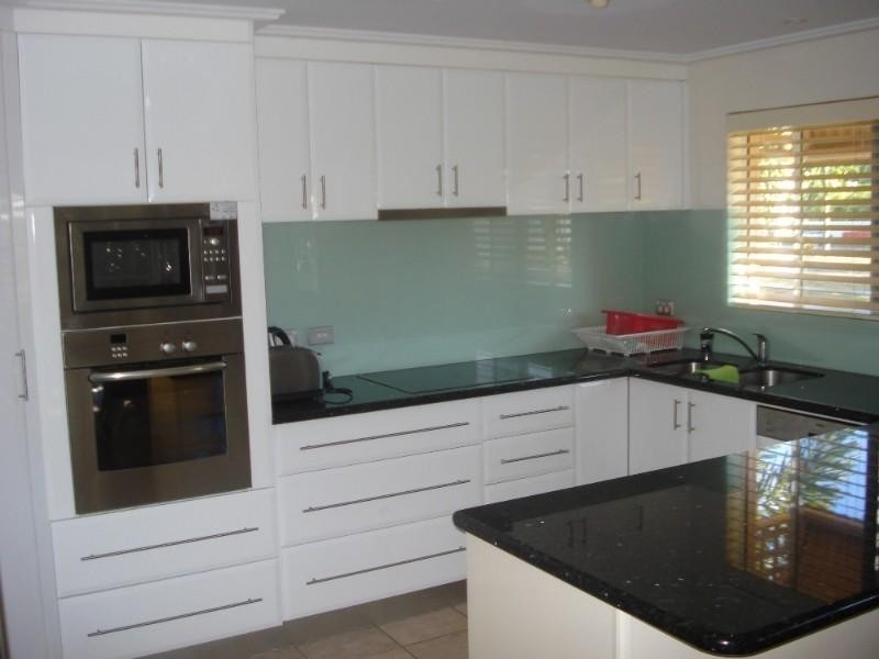 Clifton Beach QLD 4879