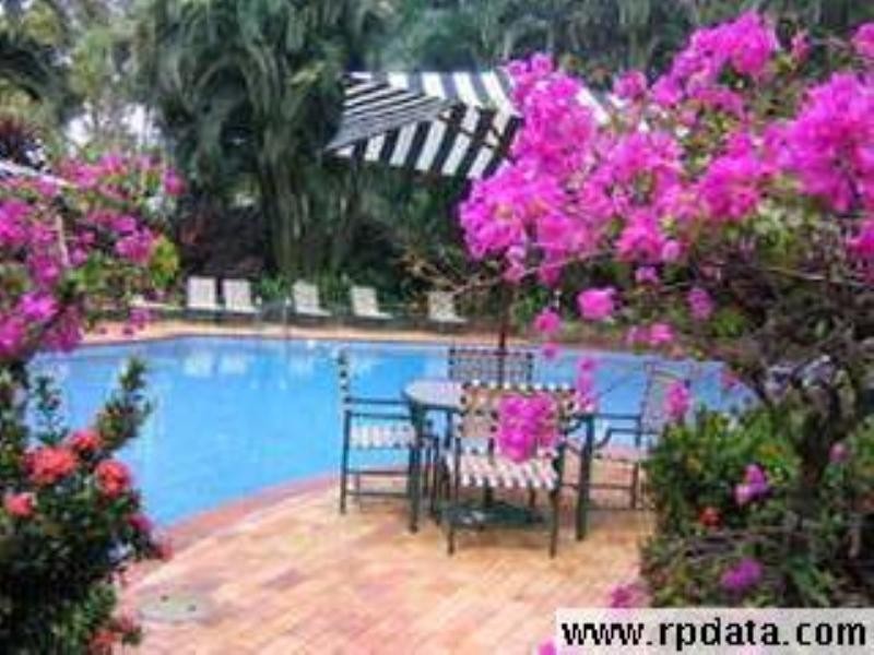 Clifton Beach QLD 4879