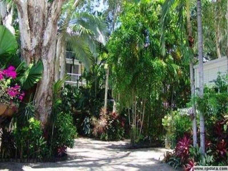 Clifton Beach QLD 4879