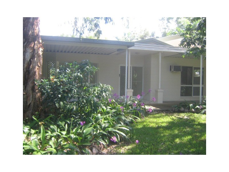 Clifton Beach QLD 4879