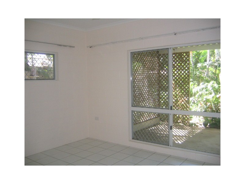 Clifton Beach QLD 4879