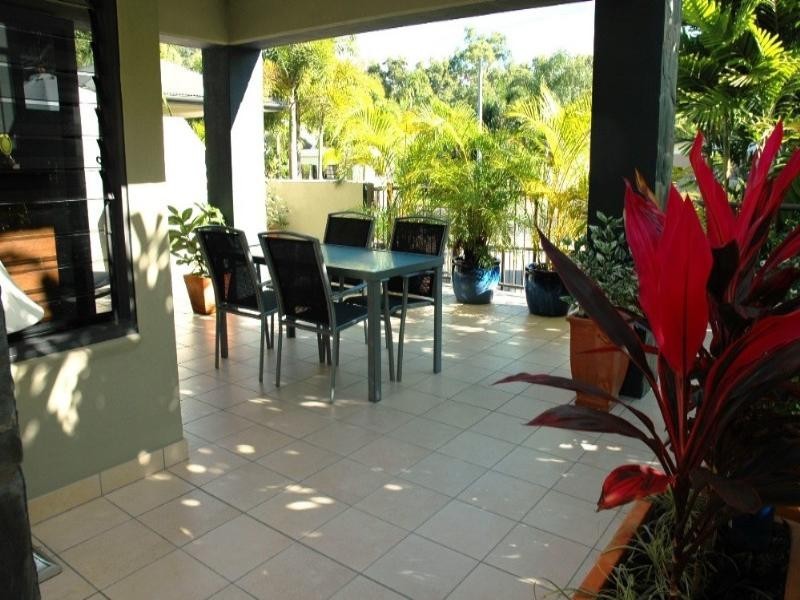 10/63 Vasey Esplanade, Trinity Beach QLD 4879