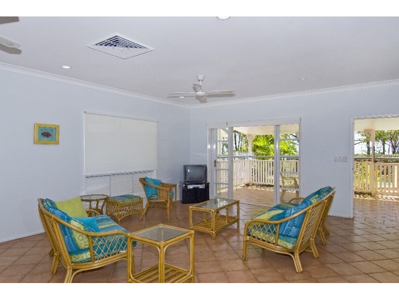 Clifton Beach QLD 4879