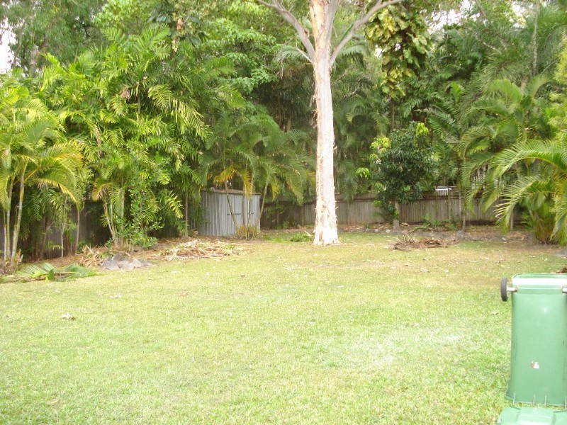 Clifton Beach QLD 4879