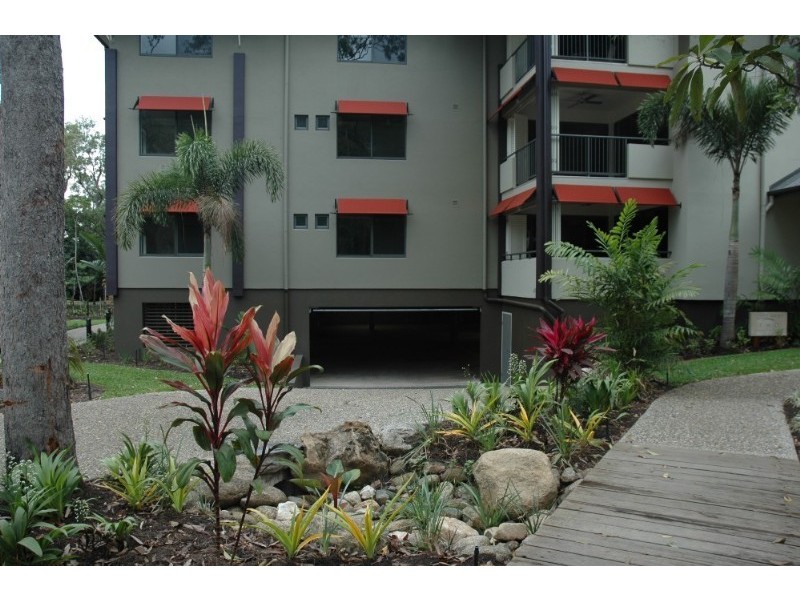 Kewarra Beach QLD 4879