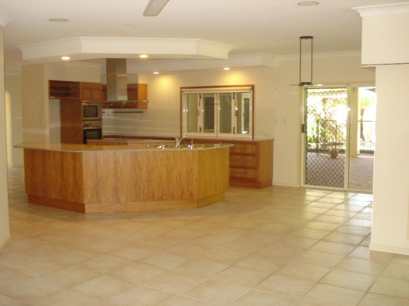 Clifton Beach QLD 4879