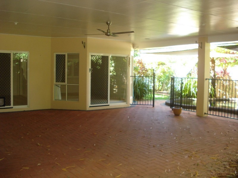 Clifton Beach QLD 4879