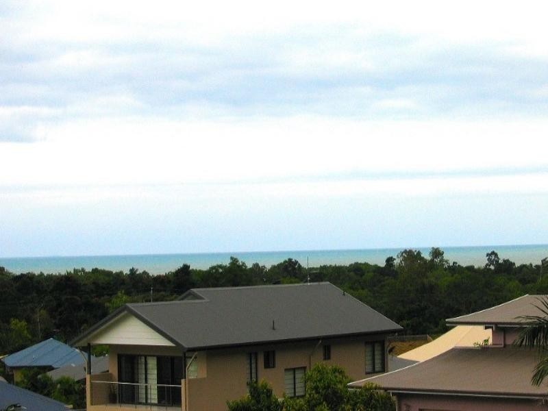 Palm Cove QLD 4879