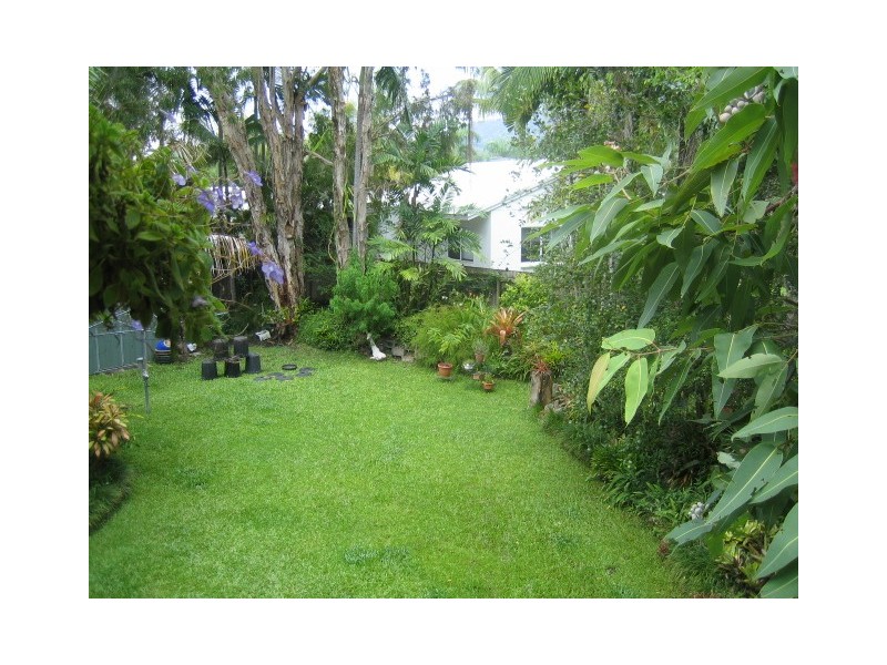 Kewarra Beach QLD 4879