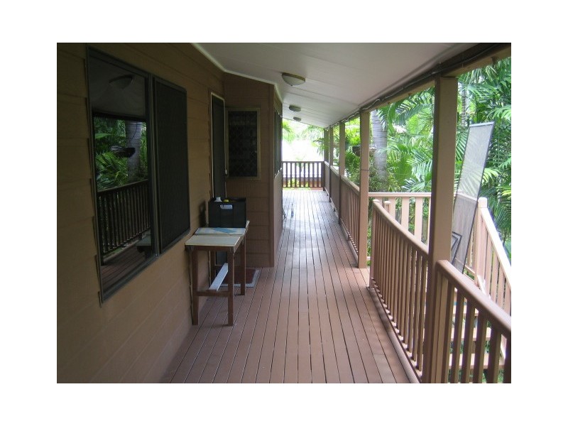 Kewarra Beach QLD 4879