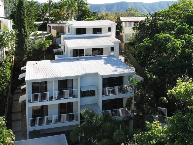 45 Vasey Esplanade, Trinity Beach QLD 4879