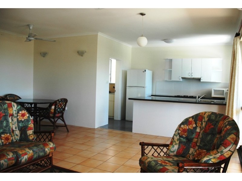 45 Vasey Esplanade, Trinity Beach QLD 4879