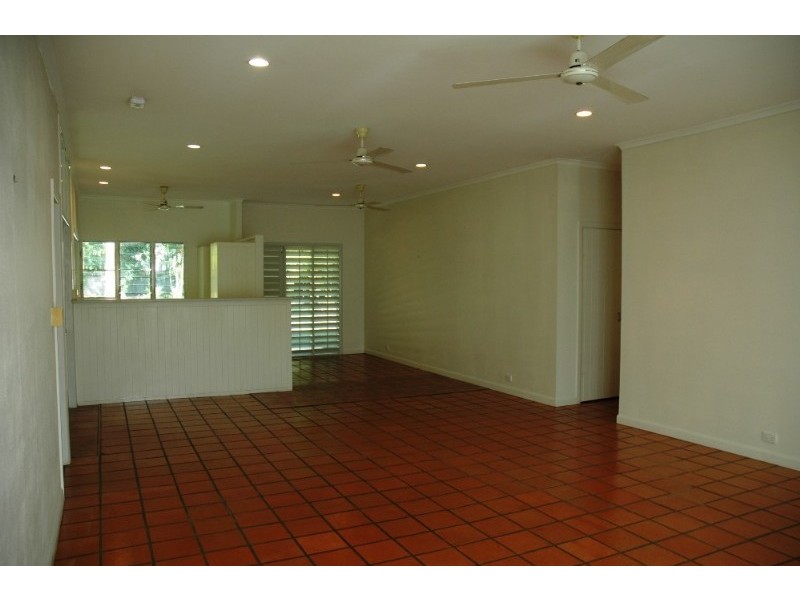 Clifton Beach QLD 4879