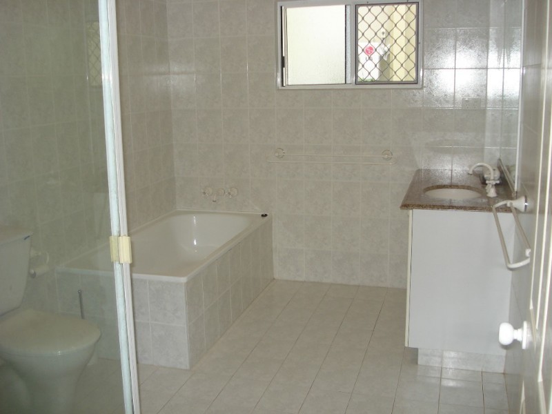 Trinity Beach QLD 4879