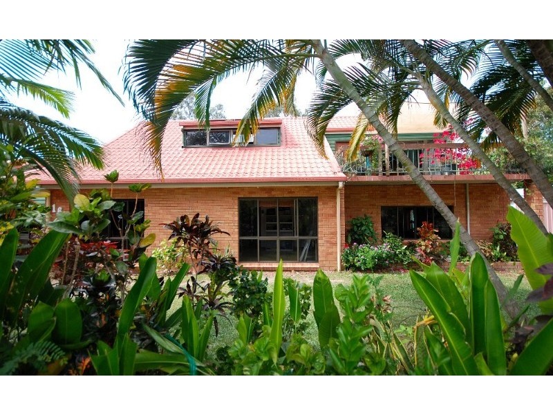 Clifton Beach QLD 4879