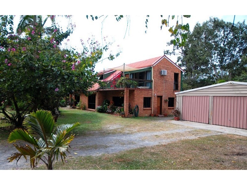 Clifton Beach QLD 4879