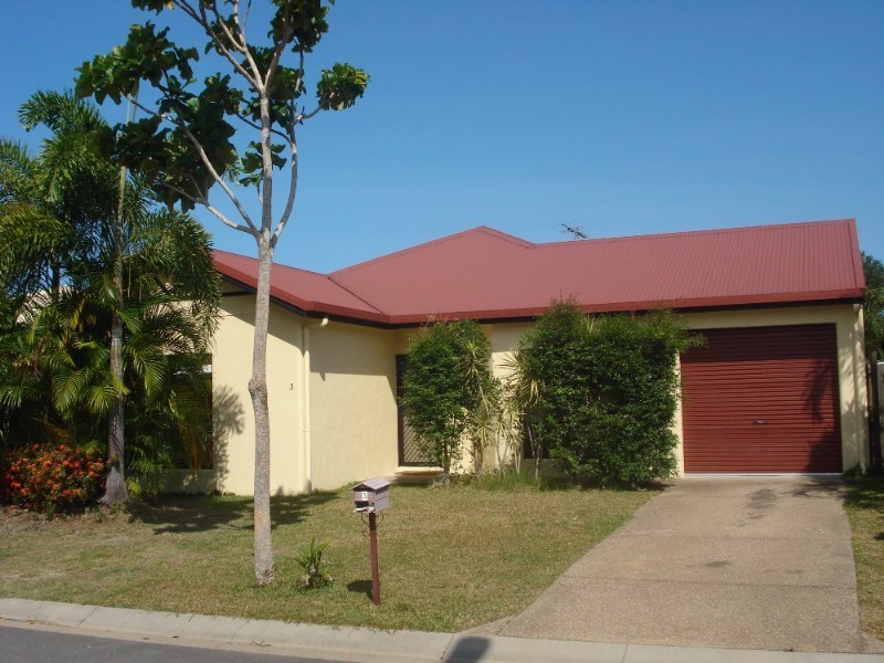 Kewarra Beach QLD 4879