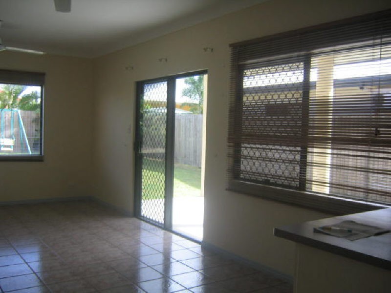 Kewarra Beach QLD 4879