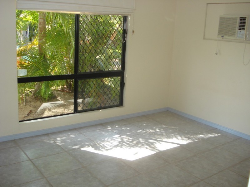 Kewarra Beach QLD 4879