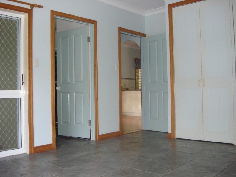 Kewarra Beach QLD 4879