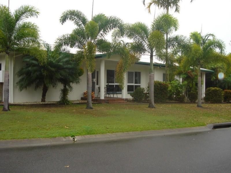 Kewarra Beach QLD 4879