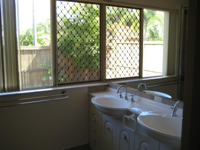 Clifton Beach QLD 4879