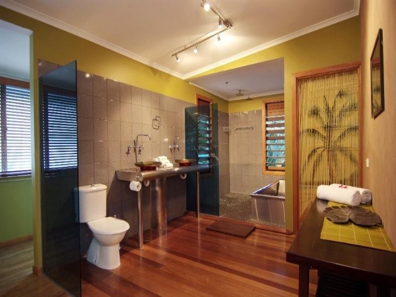 Palm Cove QLD 4879