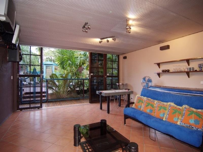 Palm Cove QLD 4879