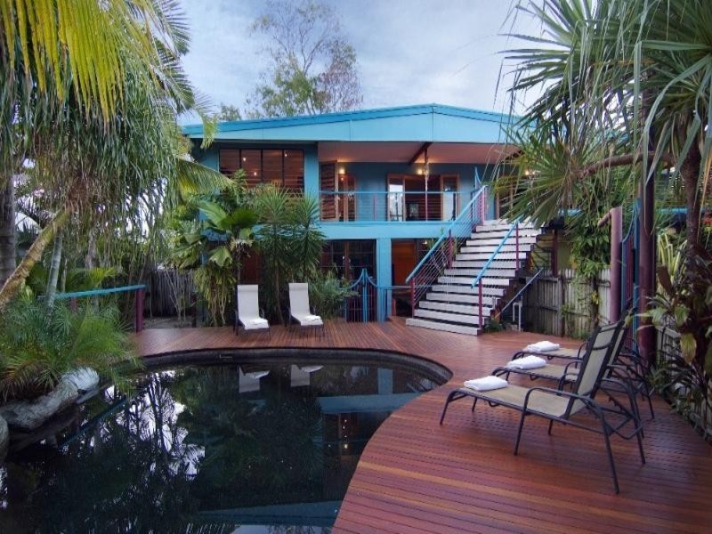Palm Cove QLD 4879