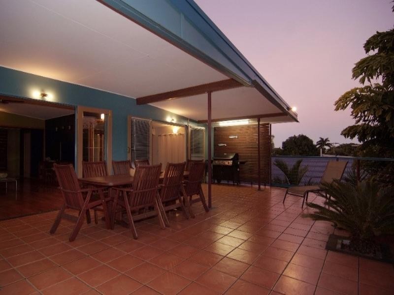 Palm Cove QLD 4879