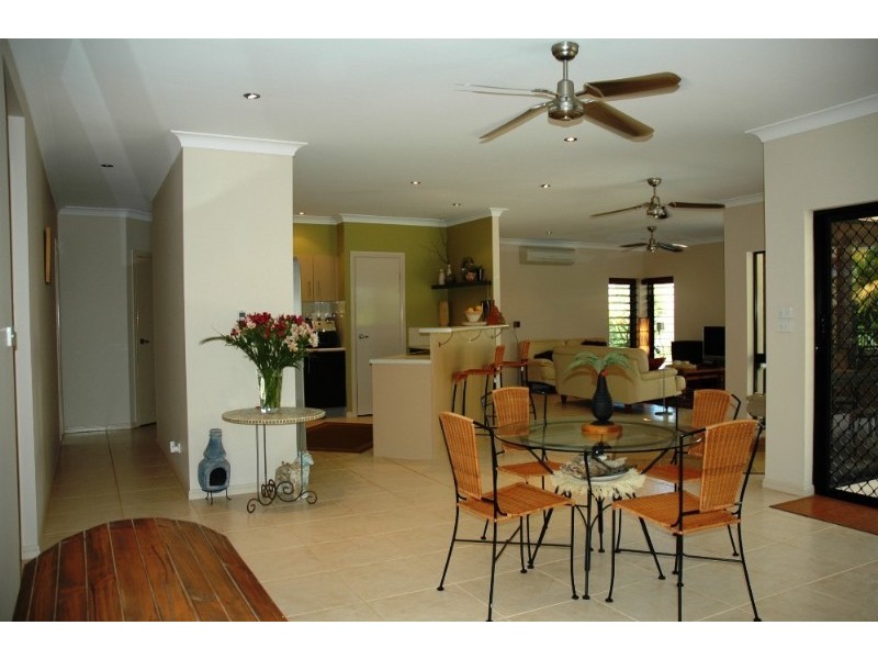 Palm Cove QLD 4879